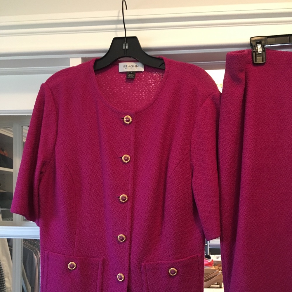 St John 2 piece suit